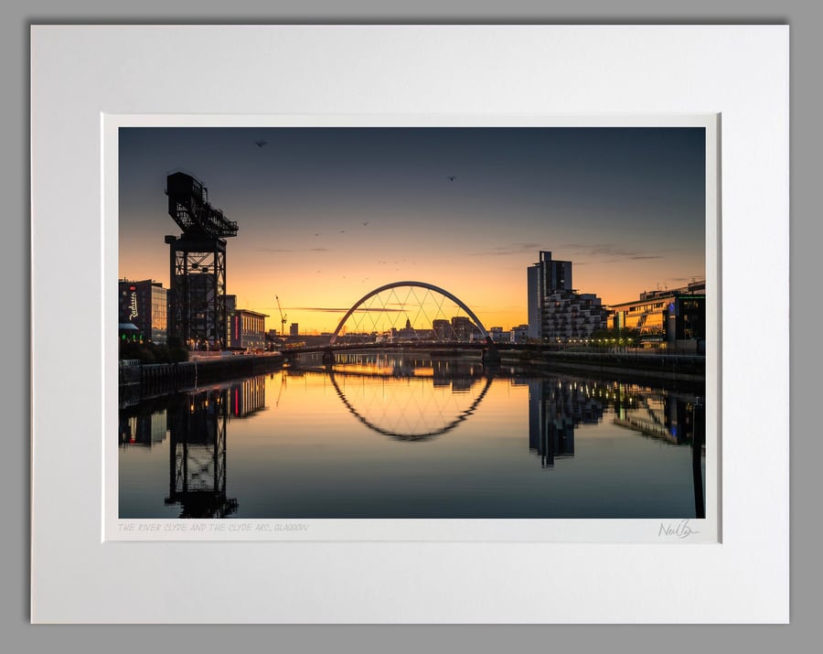 Clyde Arc & River Clyde Glasgow Scotland - A3 (50x40cm) Unframed Print