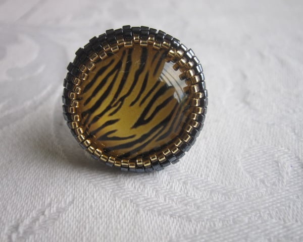 Black and Gold Animal Print Ring