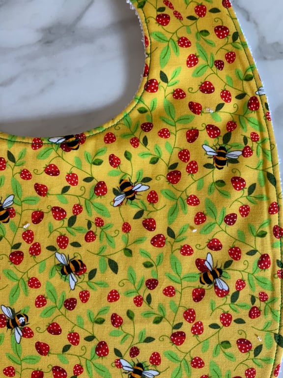 Bib with bumble bees and strawberries - toddler size