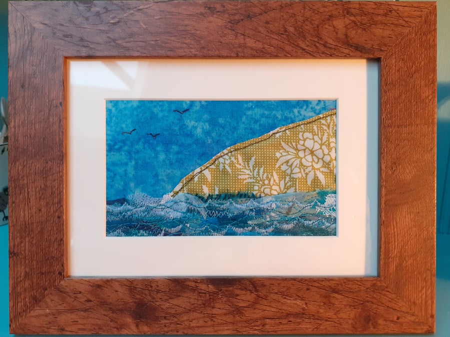 Seascape using free motion embriodery