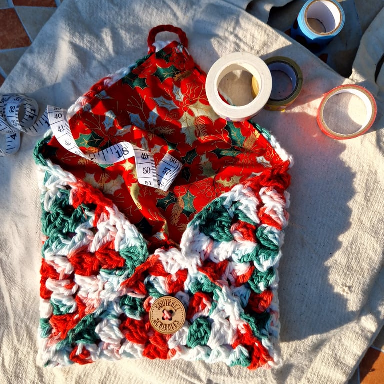 Christmas pouch, Small cotton crochet hand stitched lined pouch for small items