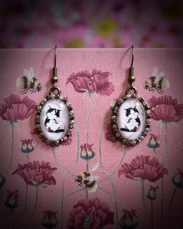 The Little Treasure Earrings - Tea Rose Edition