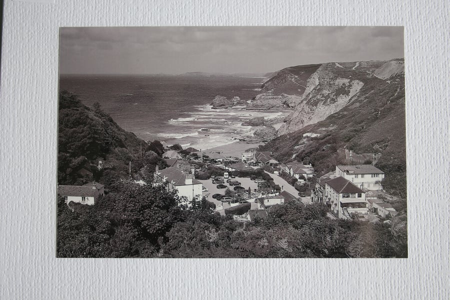 Monochrome photographic greetings card of Trevaunance Cove, St.Agnes.
