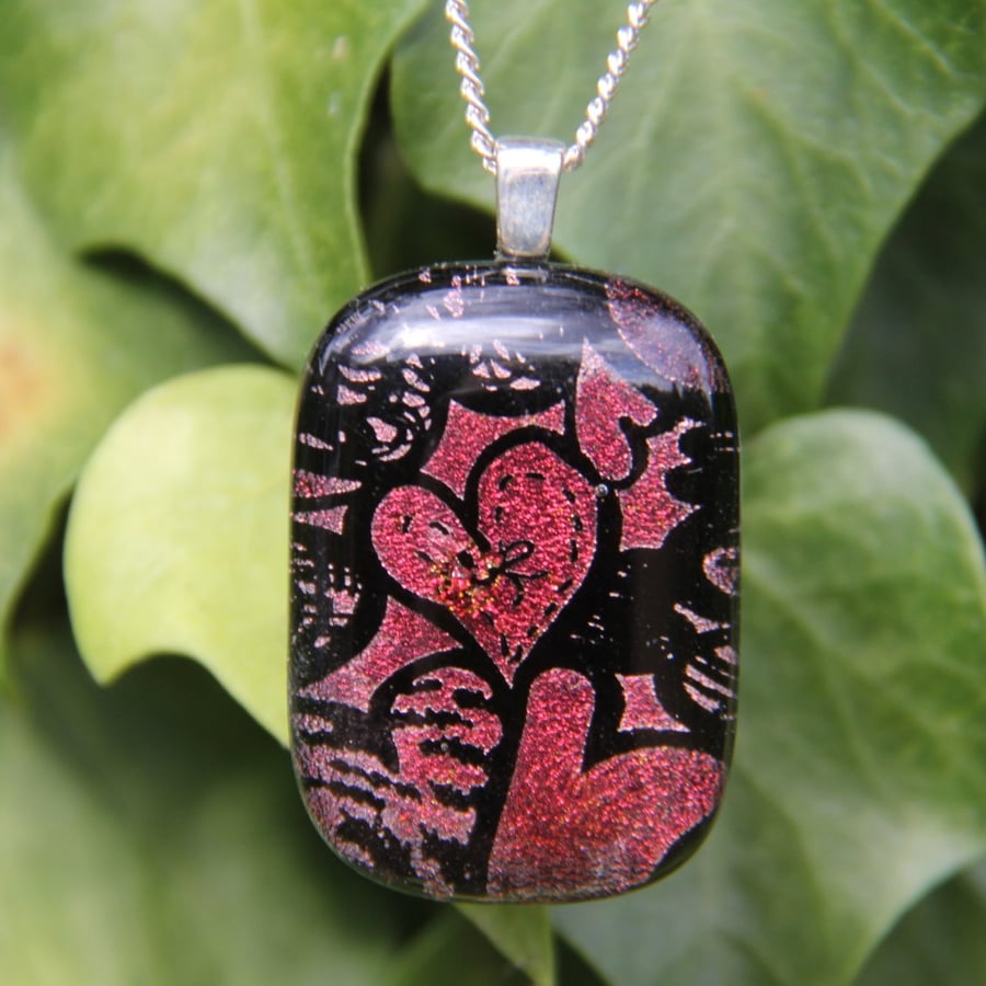 Handmade Red Dichroic Pendant Necklace Heart pattern Fused Glass SKU F16