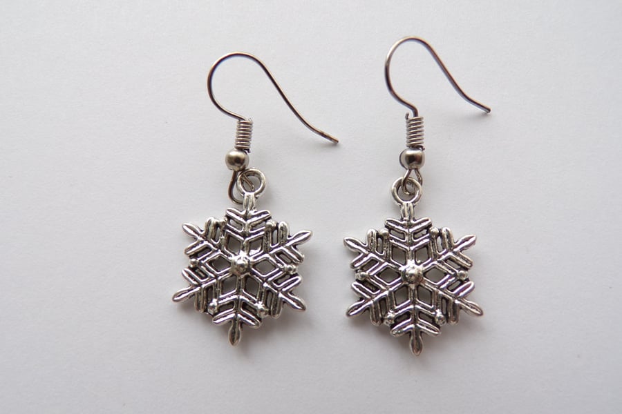 Christmas Earrings, Snowflake Earrings