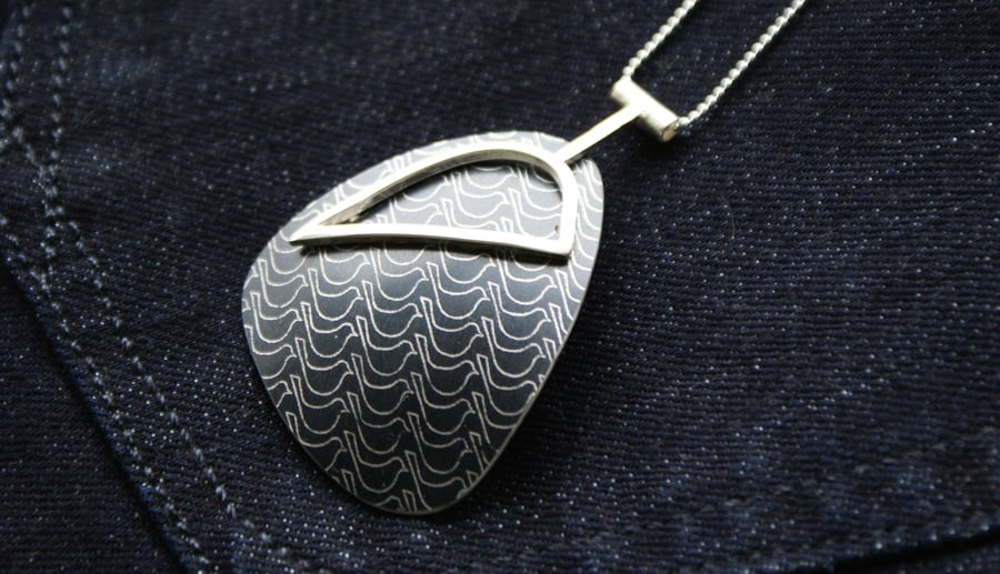 Bird pattern abstract pendant - black and silver