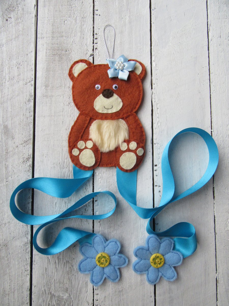 bear hair clip hanger, gift for girls, hair accessory holder 