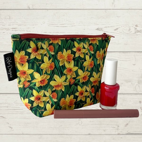 Cosmetics bags yellow daffodils