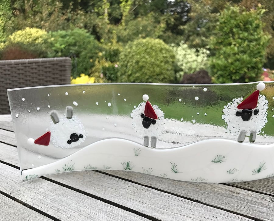 Fused glass stand up waves 