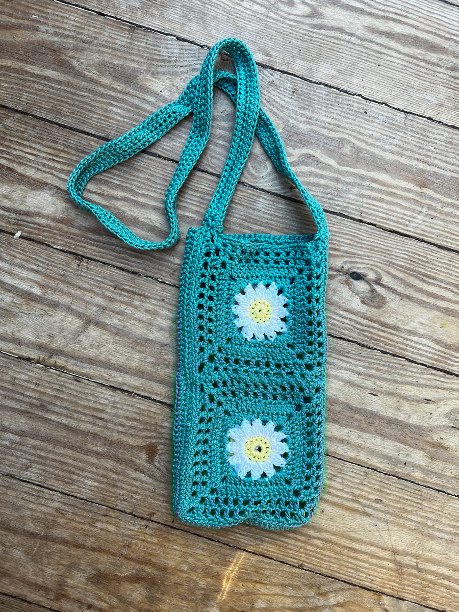 Handmade Daisy Crochet Bottle Bag - Jade Green
