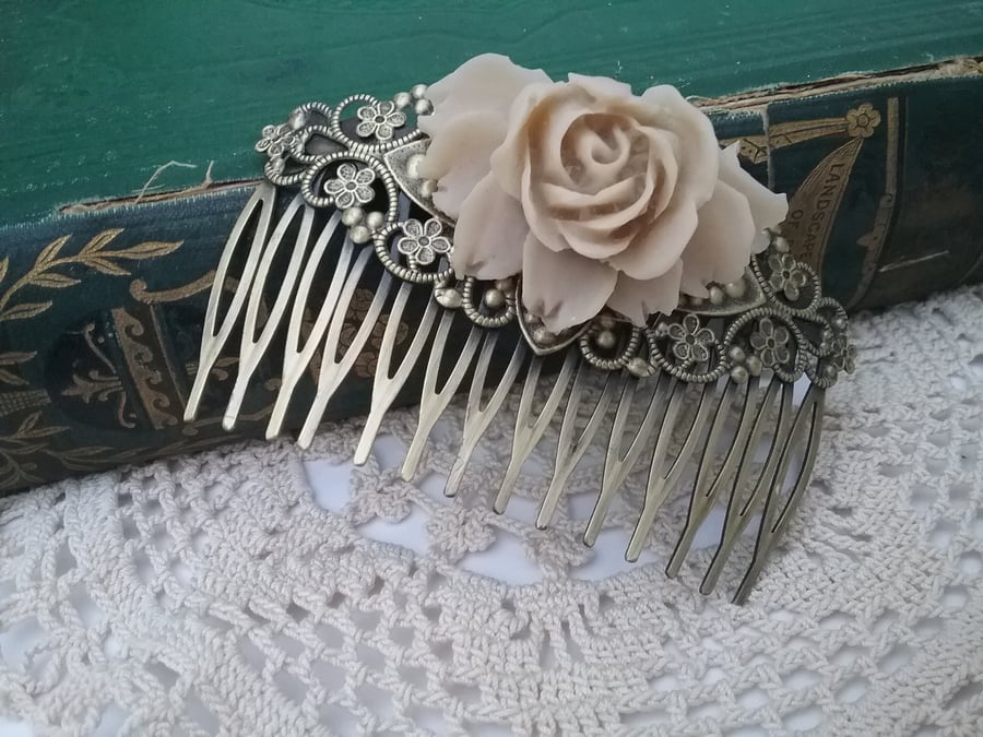 Filigree Hair Comb