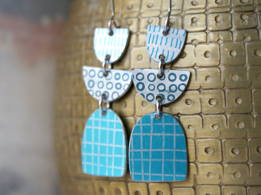 Colour pop dangle earrings - turquoise & navy