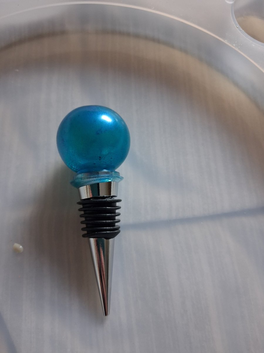 Handmade epoxy resin bottle stopper 