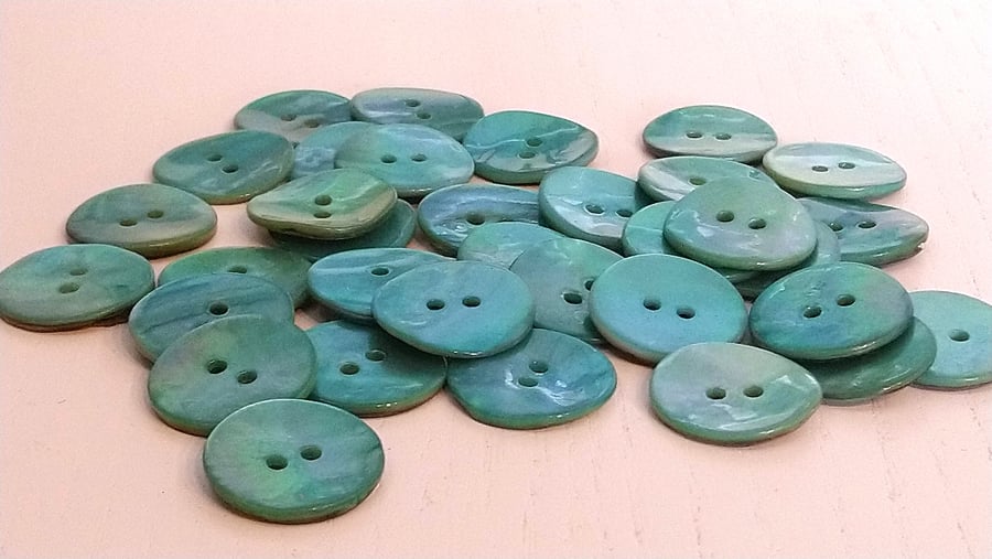 20mm Turquoise Mother of Pearl Buttons - Choice of Pack Size