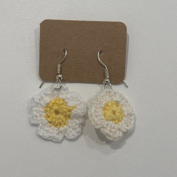 'Bloom' Crochet earrings