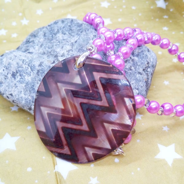 Mauve Chevron Pattern Mother of Pearl Shell Pendant on a Pearl and Bead Necklace
