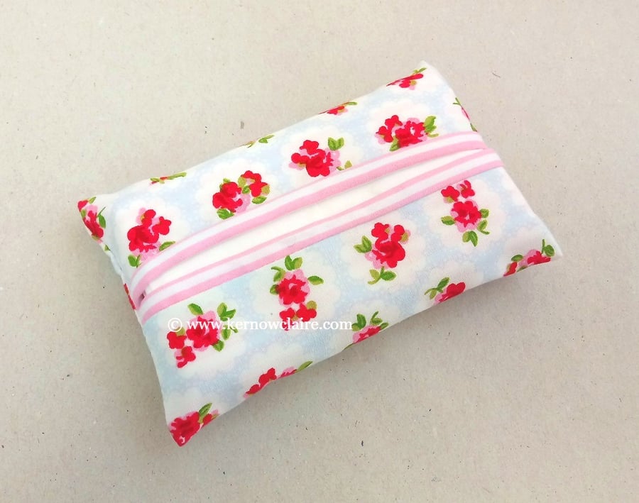 Tissue holder in pale blue with pink flowers, tissues included