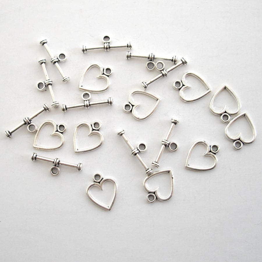 10 Sets Heart Shaped Toggle Clasps - UK Free Post