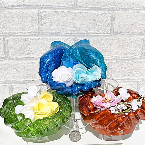 Cupped Hands Bowl. Various Colours Available In "Choose Options"