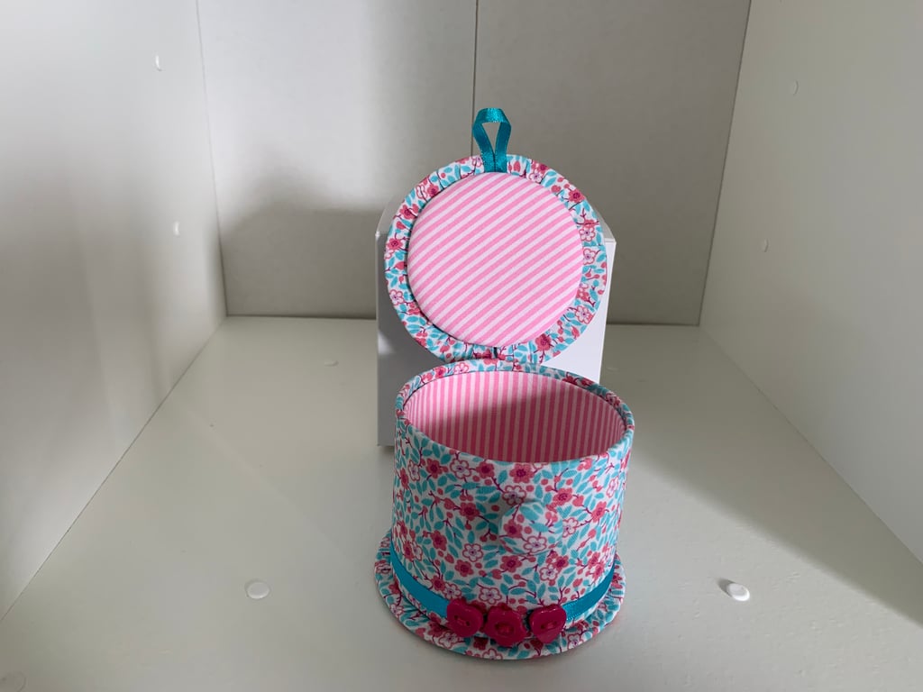 Button Box or Trinket Box