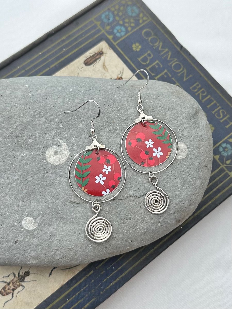 Recycled tin and silver earrings 