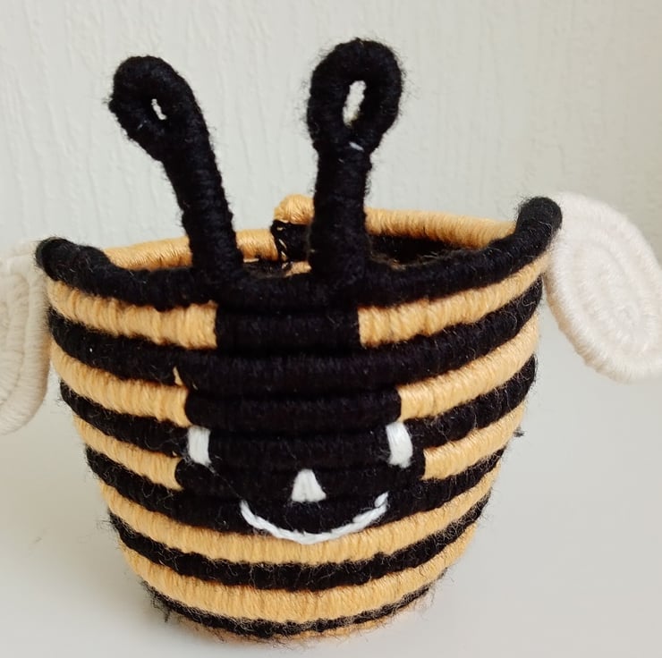 Betty Bee, Small, Coiled Rope Storage Basket - Folksy