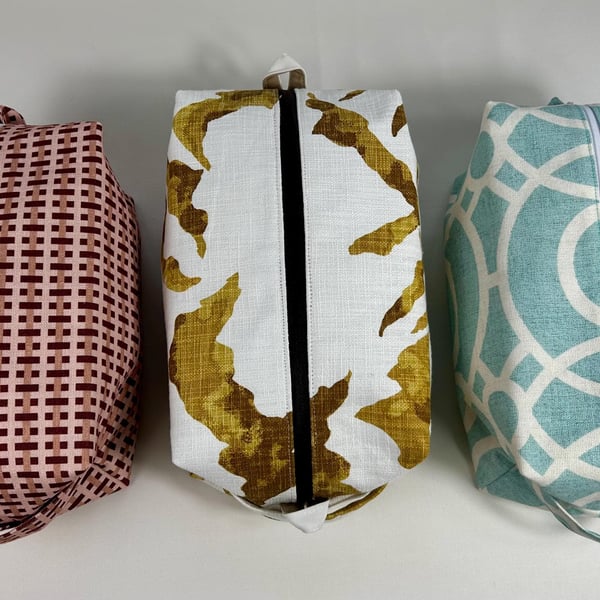 Cosmetics Boxed Pouch, Toiletries Bag, Organiser, Travel Purse, Make up Bag