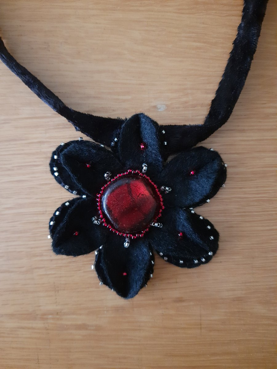 Black Felt Flower Necklace, Choker