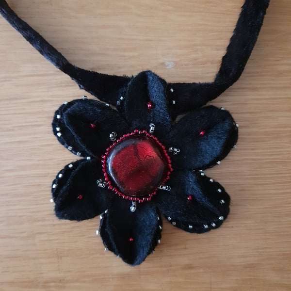 Black Felt Flower Necklace, Choker