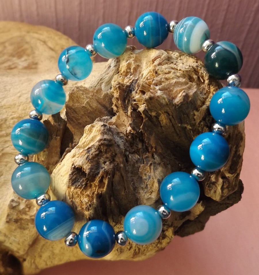 Blue banded agate stretch braclet