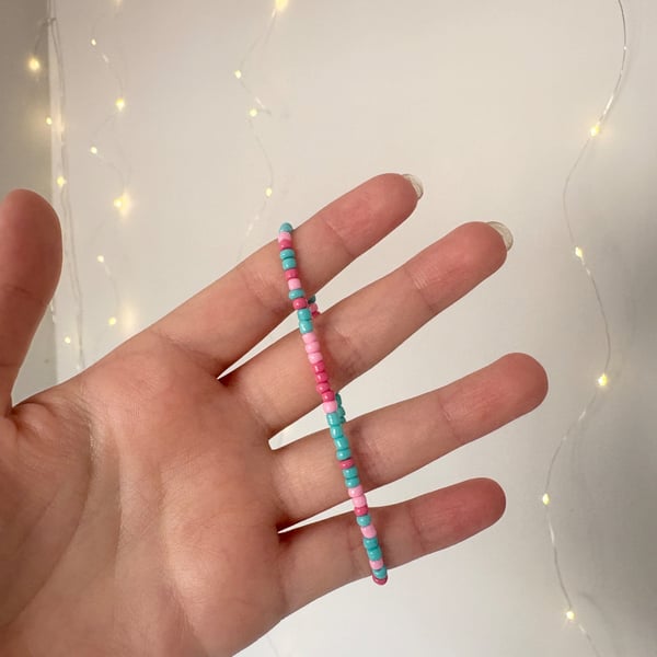 Bubblegum Single Beaded Bracelet