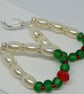 Red and green pearl loop earrings - Image 2