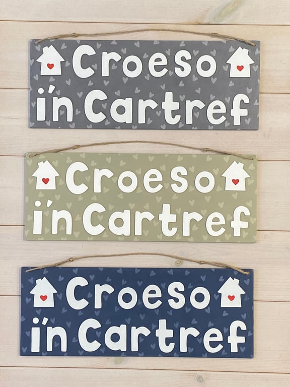 Personalised Hanging Welsh Croeso in Cartref sign