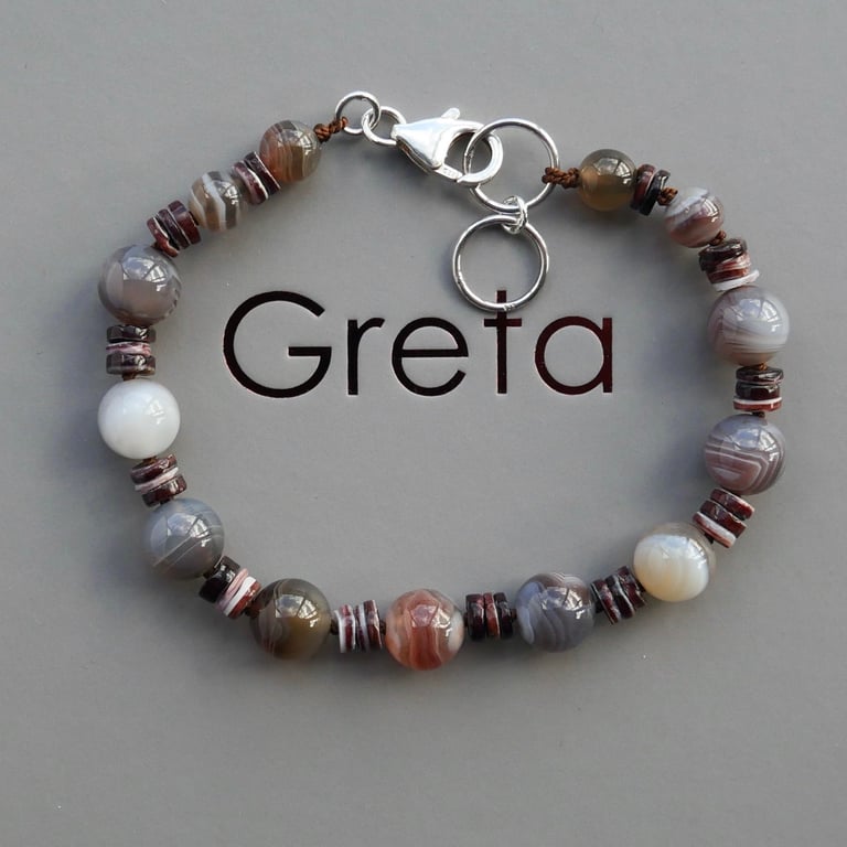 Botswana Agate and Shell Bead Bracelet - Sterling Silver Lobster Clasp and Rings