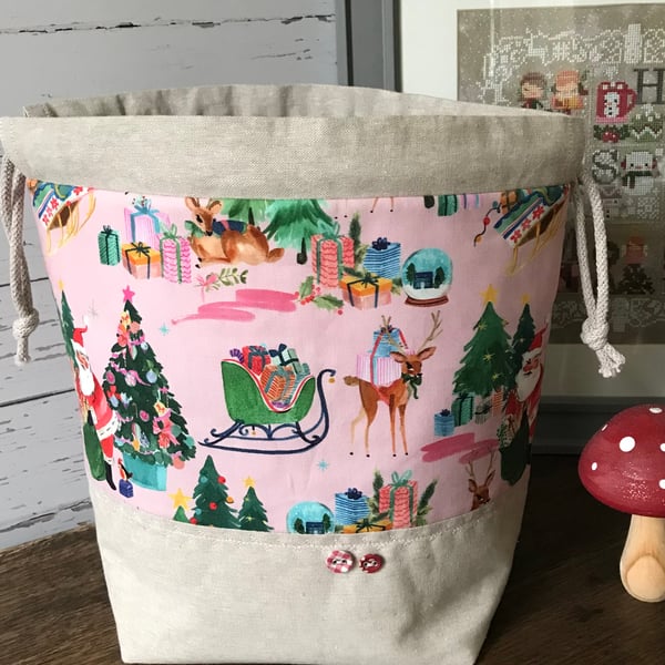 Festive drawstring project bag