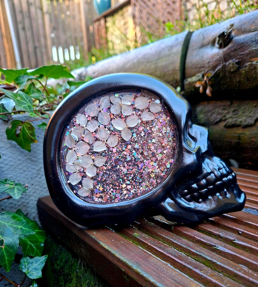 Goth brain upcycled resin photo frame Valloween Valentines emo skull floral