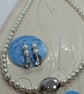 Faux pearl glass necklace set