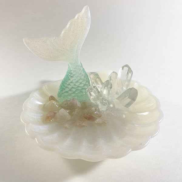 Resin & Rose Quartz Mermaid Shell Jewellery Trinket Dish