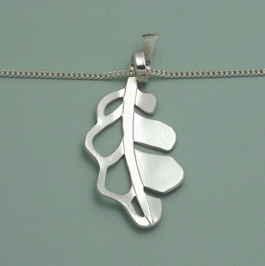 Sterling Silver Oak Leaf Pendant – Strength and Endurance