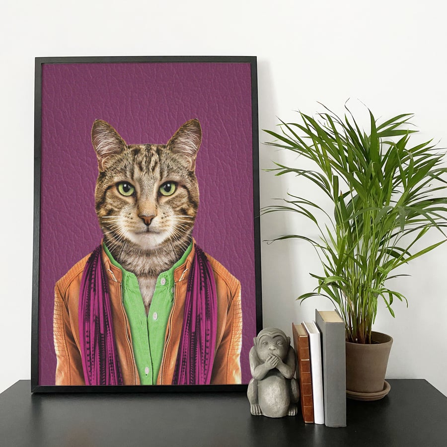 Cat in clothes print: Dark pink (Animalyser)