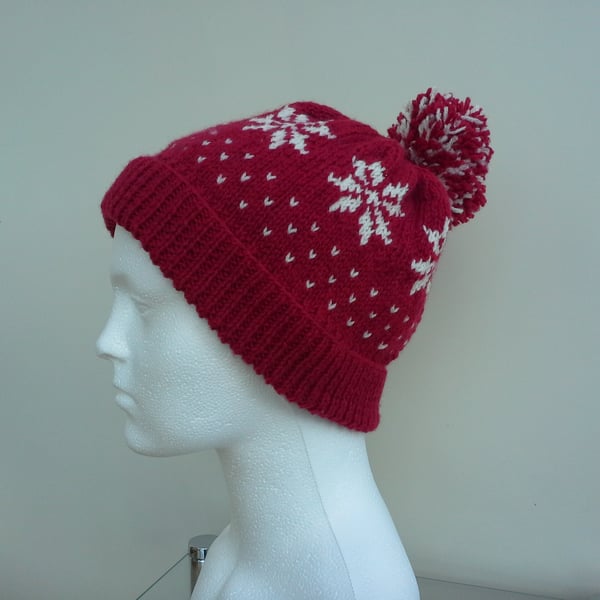 Snowflake Design Bobble Hat