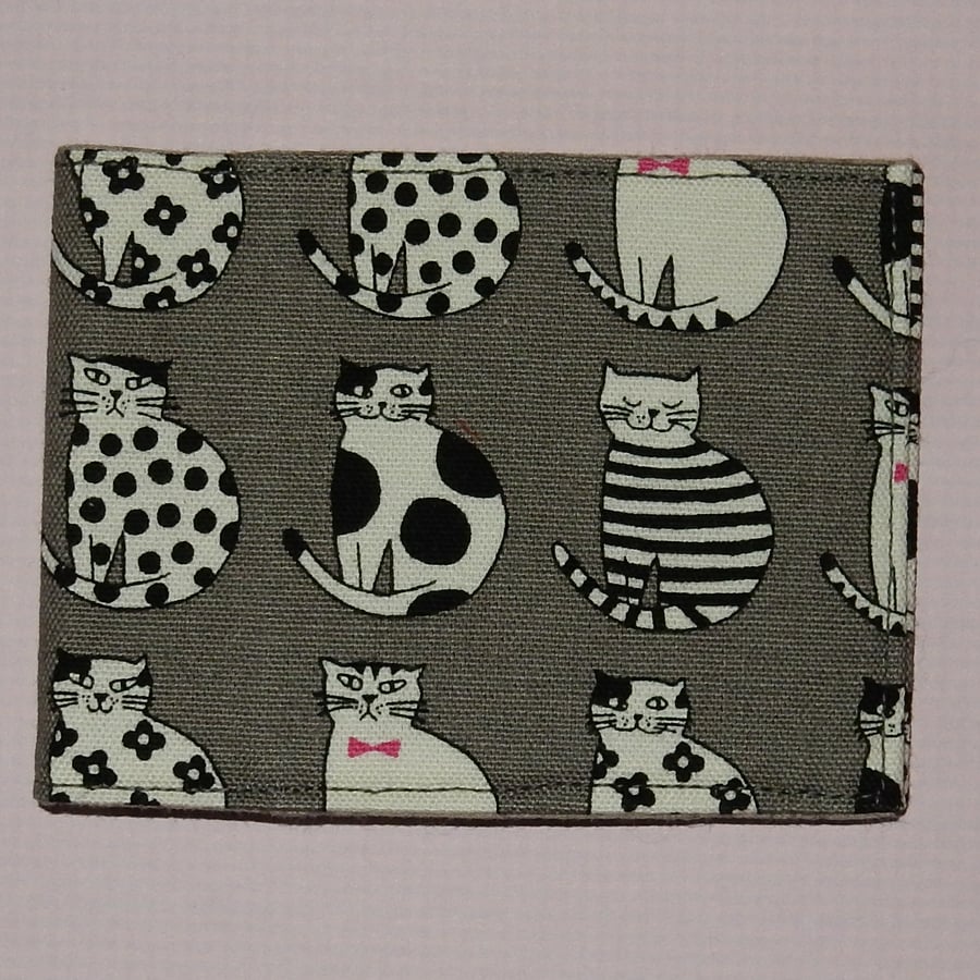 Travel card wallet Black and white cats grey