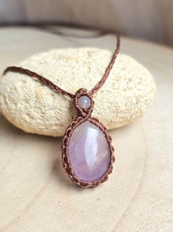 Amethyst Macrame Crystal Necklace 