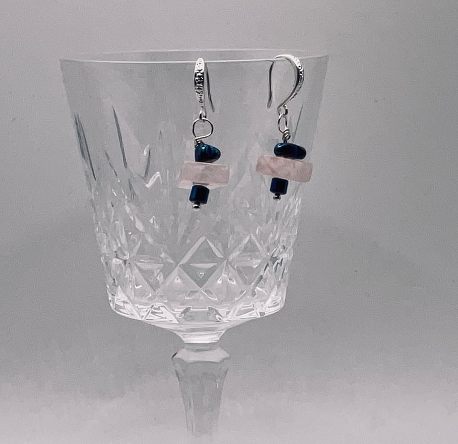 Mini square rose quartz and blue hematite small dangling earrings