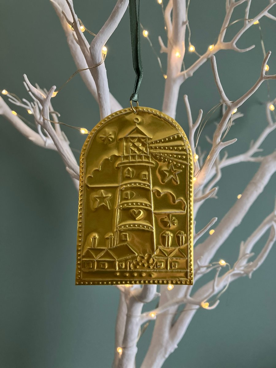 Christmas Pretty Hand Drawn Tin Hanging Decoration of Happisburgh Lighthouse 