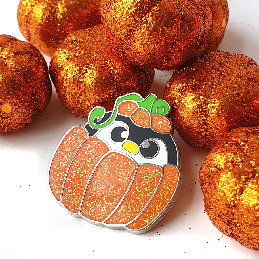 Pumpkin Penguin Pin Badge Enamel Brooch Halloween Pin