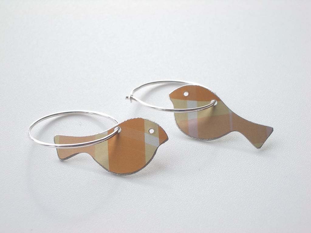 Bird earrings in yellow checks