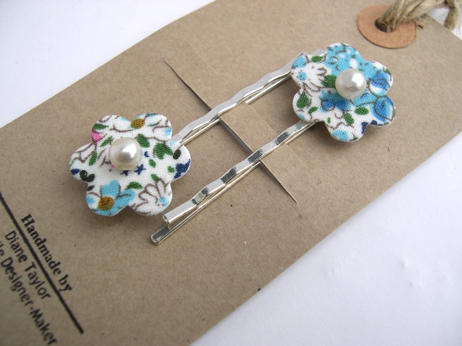 Hardened  Fabric Flower Hairclips