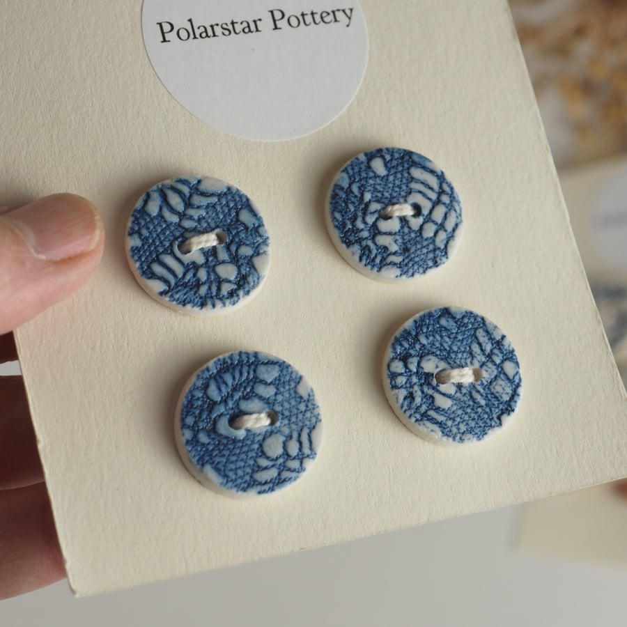 4x Porcelain Buttons - Blue lace texture