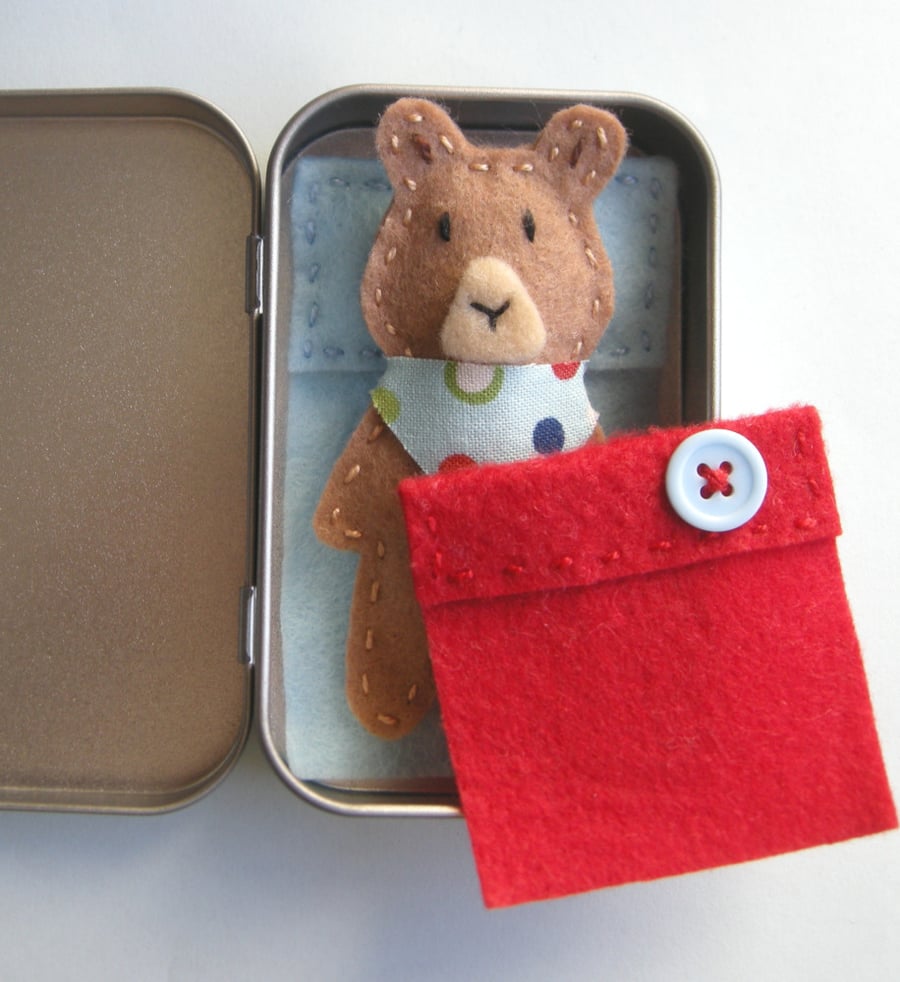 Pocket pal bear sewing kit craft kit - Folksy